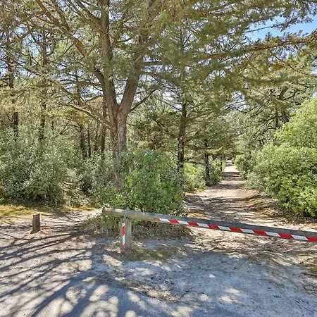 Maison Neuve Et Familiale Bord De Mer A *
