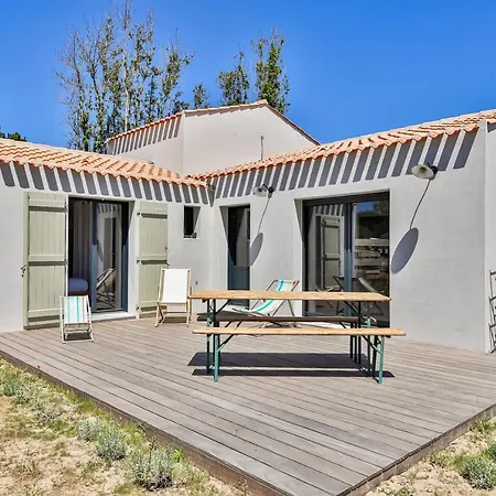 Maison Neuve Et Familiale Bord De Mer A 別荘 バルバトル