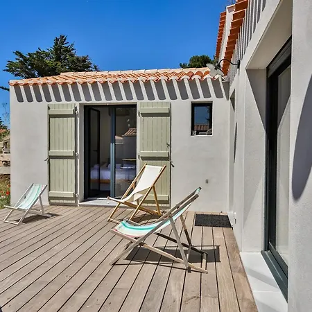 Maison Neuve Et Familiale Bord De Mer A 別荘 バルバトル